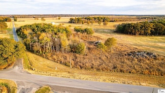 000 State Route 585, Oak Grove, LA 71263