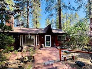 53110 Marian View Dr, Idyllwild-Pine Cove, CA 92549
