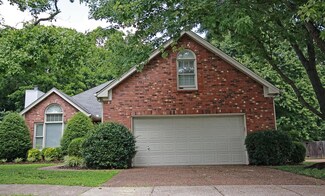 215 Heathersett Dr, Franklin, TN 37064