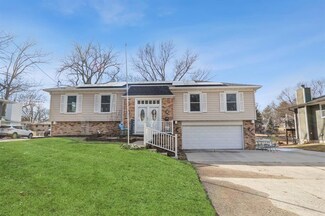 1114 23rd St, West Des Moines, IA 50266