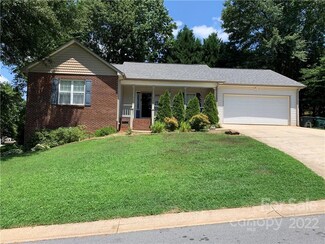 1246 Counselor Dr, Newton, NC 28658