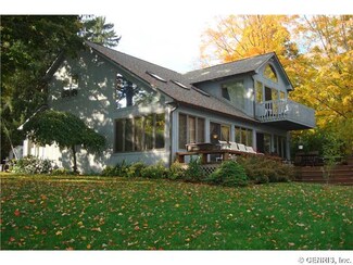14756 W Lake Rd, Pulteney, NY 14874