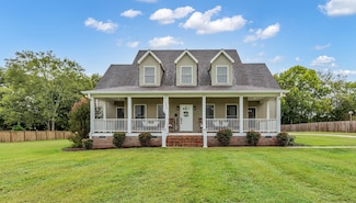 6421 Yeatman Ln, Columbia, TN 38401