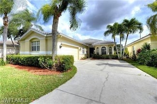 11286 Lakeland Cir, Fort Myers, FL 33913