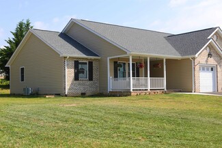 27 Meriwether Cir, Stuarts Draft, VA 24477