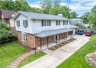 1525 S 6th St, Terre Haute, IN 47802