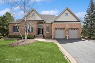 50 Tournament Dr S, Hawthorn Woods, IL 60047