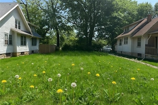 5523 Euclid Ave, Kansas City, MO 64130