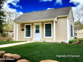 5 Laurel Ave, Toms River, NJ 08753