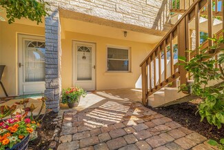 109 16th Ave Unit 6, Indian Rocks Beach, FL 33785