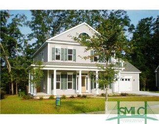 14 Harvest Moon Dr, Savannah, GA 31419
