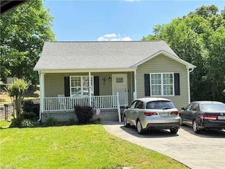 133 Ash Dr, Mocksville, NC 27028