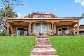 55 Lakeway Dr, Coldspring, TX 77331