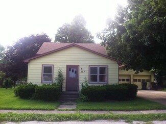 347 S Walnut St, Chebanse, IL 60922