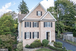71 Meadow Ln Unit 1, Doylestown, PA 18901