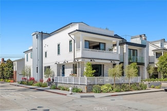 201 Opal Ave, Newport Beach, CA 92662