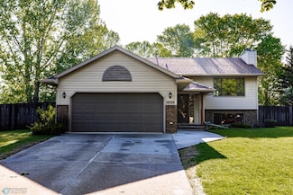 3938 15th St S, Fargo, ND 58104