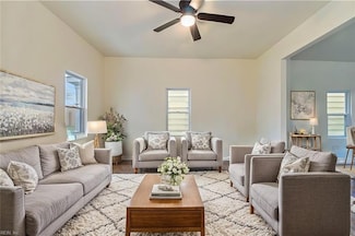 1221 29th St, Newport News, VA 23607