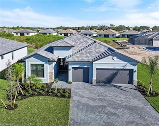 1779 Hagen Ct, Naples, FL 34120