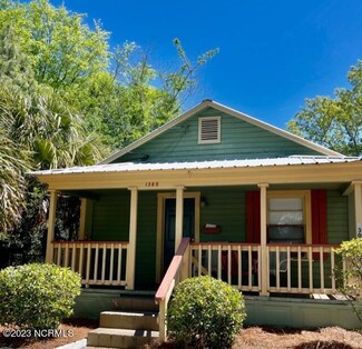 1305 Simon St, Wilmington, NC 28401