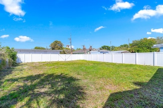 1204 Easter Ave, Fort Pierce, FL 34950