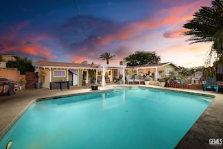 2818 San Pablo Ave, Bakersfield, CA 93306