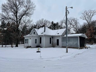 e 5480 Evergreen Rd, Eleva, WI 54738