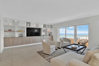 600 S Ocean Blvd Unit 802, Boca Raton, FL 33432