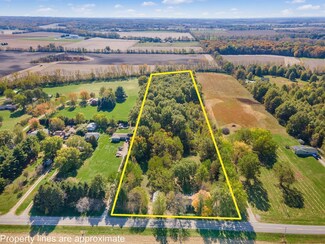 5433 Hayes Rd, Groveport, OH 43125
