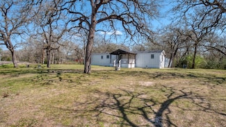 1605 Creek Side Cir, Caldwell, TX 77836