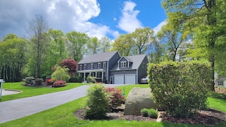 80 Deer Track Ct, Northbridge, MA 01534