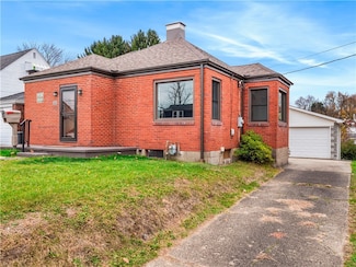 526 Clyde St, New Kensington, PA 15068