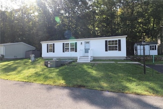 1215 Blue Mountain Cir, Saylorsburg, PA 18353
