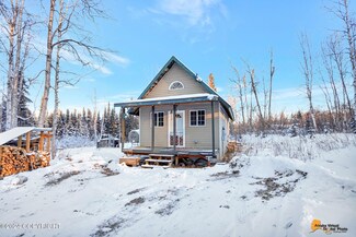 12553 W Hazel Ave, Wasilla, AK 99623