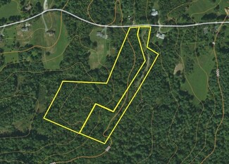 671 Hilltop Rd, Littleton, NH 03561