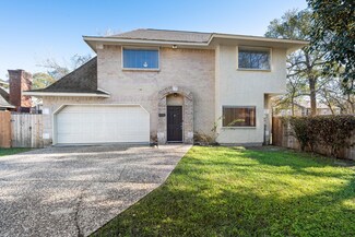 17746 S Cypress Villas Dr, Spring, TX 77379