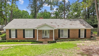 526 Wakefield Dr, Montgomery, AL 36109