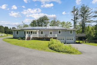 156 Langen Rd, Lancaster, MA 01523