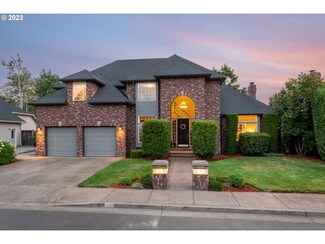 3265 Saint Croix St, Eugene, OR 97408
