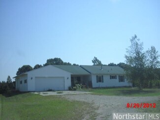 13787 57th St, Clear Lake, MN 55319