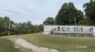 3650 Centerpoint Rd, Oak Hill, OH 45656