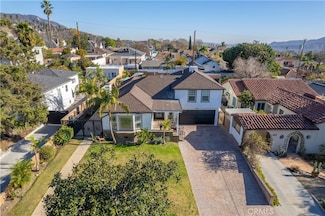 902 E Walnut Ave, Burbank, CA 91501