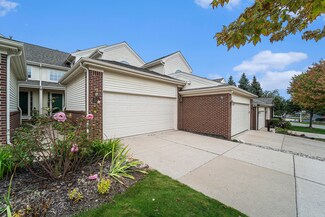 2506 Boulder Ln, Auburn Hills, MI 48326