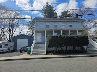 49 Beacon St, Beacon, NY 12508