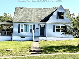 215 North St W, Ripley, WV 25271