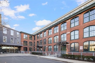 10 Exchange Ct Unit 506, Pawtucket, RI 02860