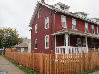 501 Kossuth St, Riverside, NJ 08075