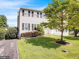 402 Grove Ave, Mohnton, PA 19540