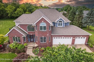 2570 Hummingbird Ln, Holt, MI 48842
