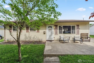 227 Lowell Rd, Xenia, OH 45385